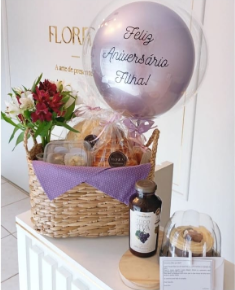 Cesta Amanhecer Aniversário